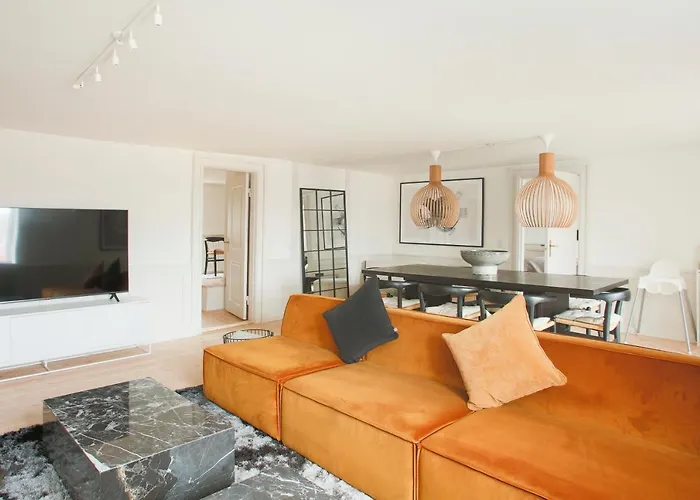 Modern 3Br Duplex Apartment In Nyhavn W Private Balcony