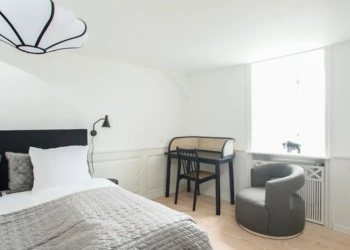Modern 3Br Duplex Apartment In Nyhavn W Private Balcony